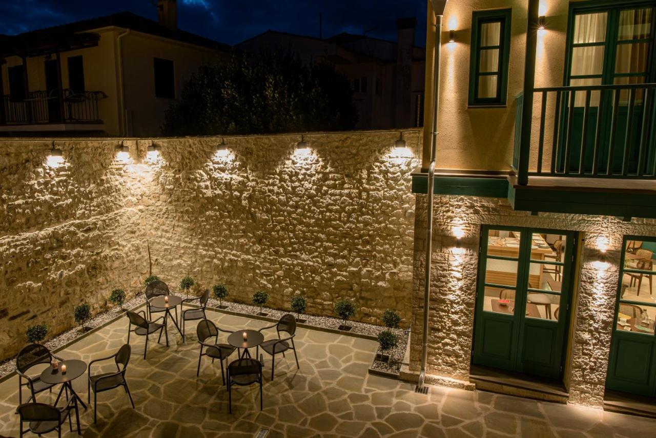 Castrello Old Town Hospitality Hotel Ioannina Exterior foto